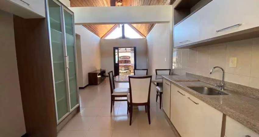Casa com 2 quartos para alugar na Rua Felipe Reiser, 75, São João, Itajaí