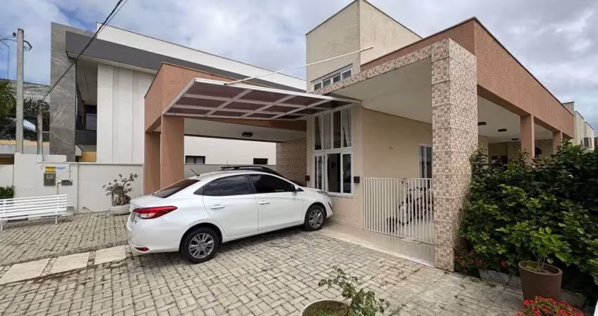 Ibeda - casa a venda no condominio green club. sala, 3 quartos (1 suíte 2 semi)