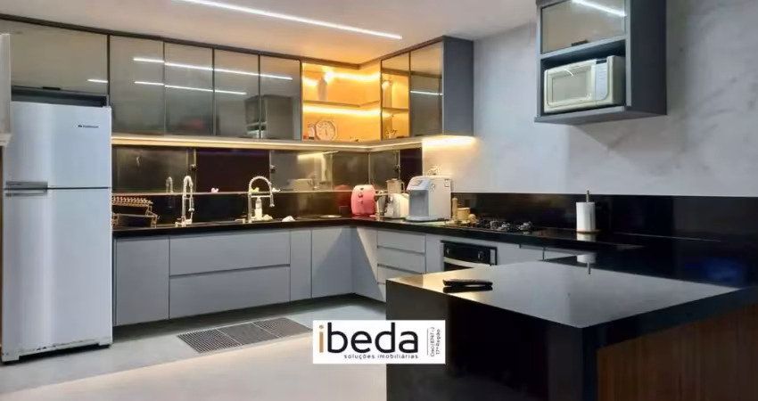 Ibeda - casa a venda no green club. sala ampla, 3 suítes, escritório, planejados