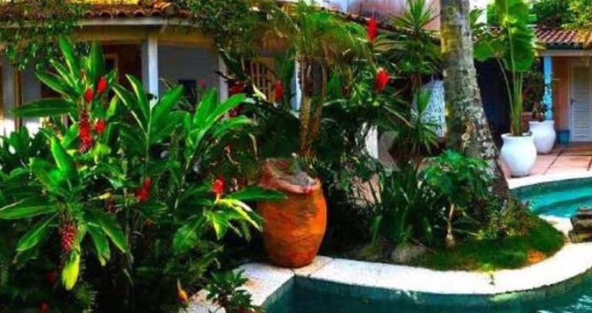Casa com 3 quartos à venda na Av. Senador Vasconcelos Torres, Badu, Niterói