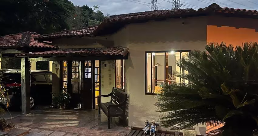 Casa em condomínio fechado com 5 quartos à venda na Estrada Washington Luís, 520, Sapê, Niterói