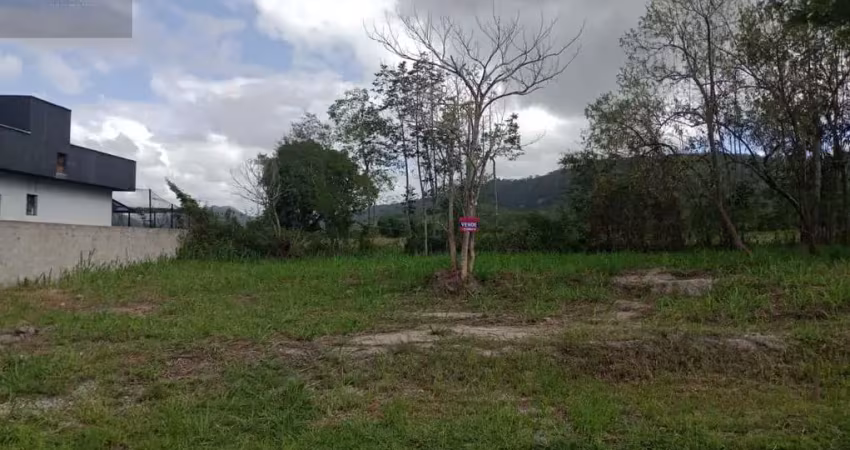 Terreno em condomínio fechado à venda na Rodovia Vereador Oldemar Guedes Figueiredo, Ubatiba, Maricá