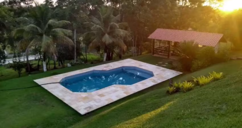 Chácara / sítio com 4 quartos à venda na Estrada do Rio Fundo, Caxito, Maricá