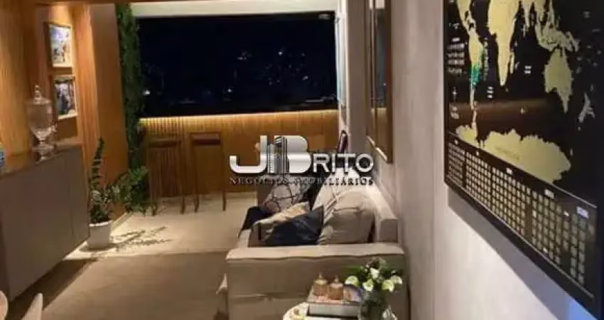 APARTAMENTO EM ARMAÇÃO| 3 QUARTOS COM SUÍTE| REFORMADO E DECORADO| VARANDA|ANDAR ALTO