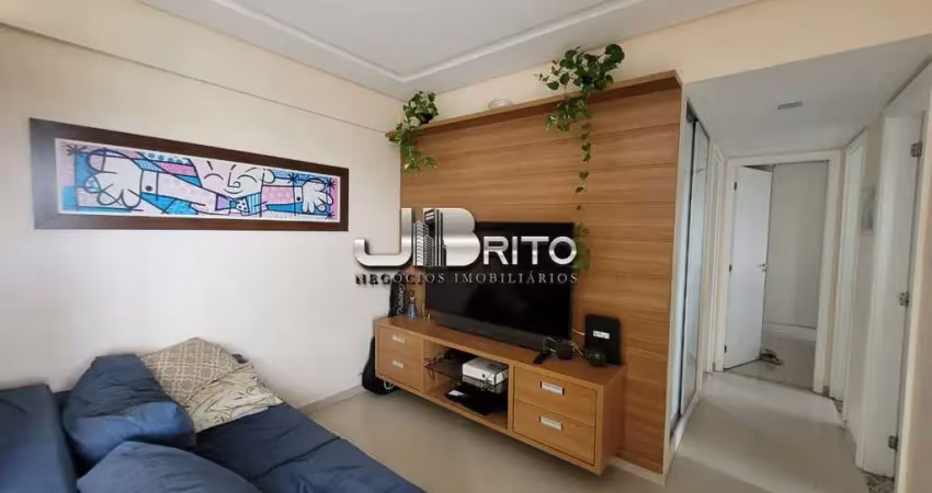 Apartamento 80m²| 3 quartos com suíte| andar alto|varanda|2 vagas cobertas| paralela