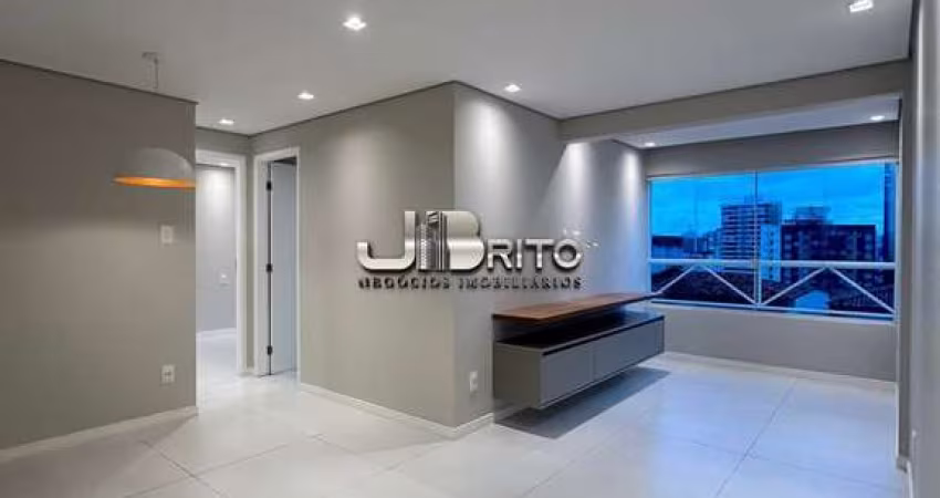 APARTAMENTO 57 M² 2  QUARTOS COM 1 SUÍTE REFORMADO, ARMAÇÃO