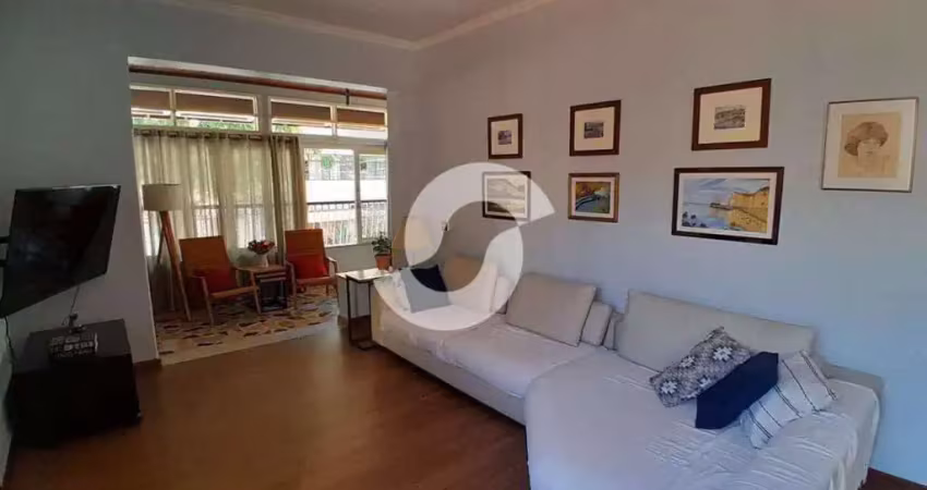 Casa à venda em Niterói, Pe Pequeno, com 5 quartos, 216m²
