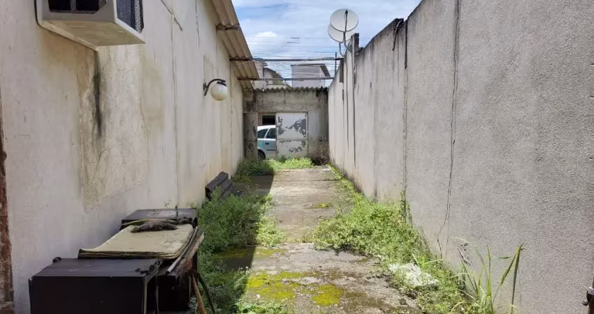 Casa com 2 quartos à venda na Rua Professor Charley Lachmund, 480, Guaratiba, Rio de Janeiro