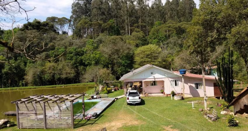 Chácara para Venda em Quitandinha, Pangaré, 5 dormitórios, 2 suítes, 4 banheiros, 10 vagas