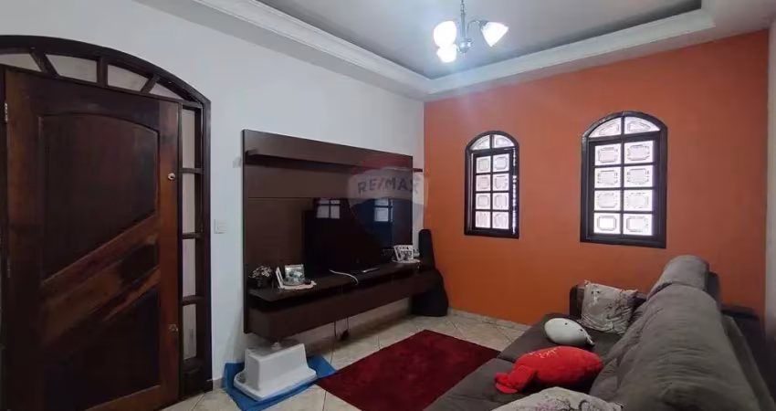 Sobrado  com otimo preço bairro galo branco/ parcelamos o valor da entrada .