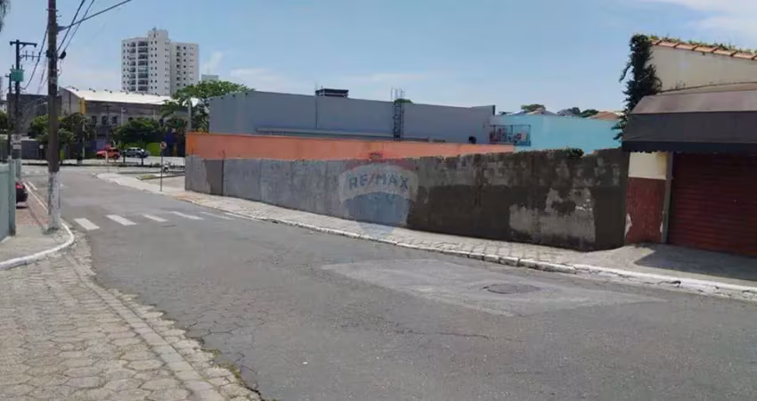 OPORTUNIDADE: Terreno de 1.320m² no centro de Caçapava