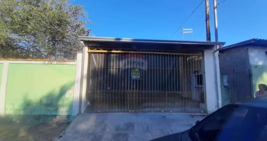 Aluga-se casa  localizada no bairro galo branco, são josé dos campos, são paulo - com suíte - r$ 1.400,00