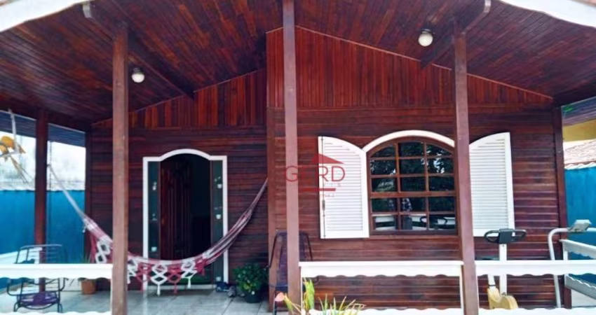 Casa com 3 dormitórios à venda, 260 m² por R$ 750.000,00 - Parque Nova Jandira - Jandira/SP