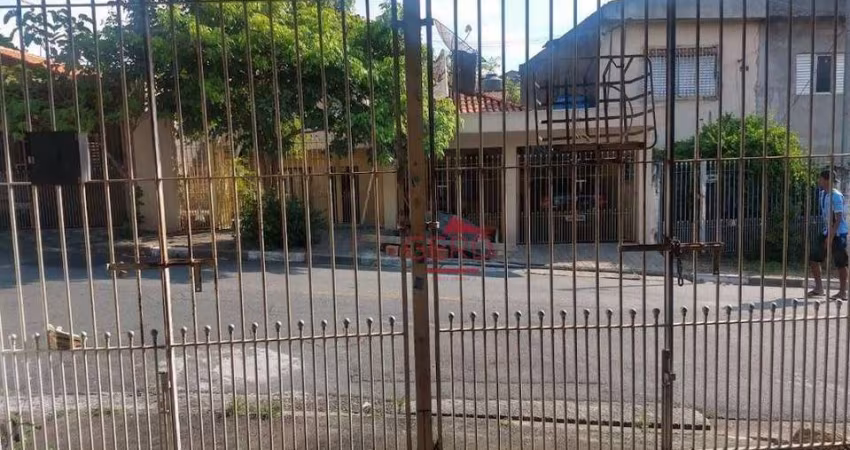 Casa com 1 dormitório à venda, 250 m² por R$ 420.000,00 - Cipava - Osasco/SP