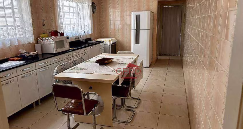Sobrado com 3 dormitórios à venda, 173 m² por R$ 780.000,00 - Vila Campesina - Osasco/SP