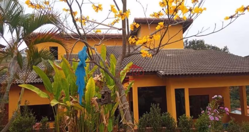 Casa com 4 dormitórios à venda, 300 m² por R$ 1.200.000,00 - Parque Nova Jandira - Jandira/SP