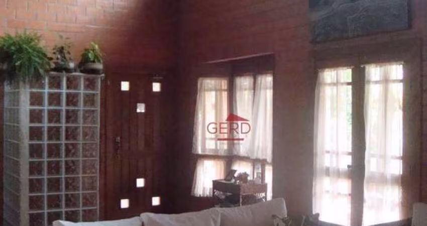 Casa com 3 dormitórios à venda, 210 m² por R$ 1.200.000,00 - Parque Nova Jandira - Jandira/SP