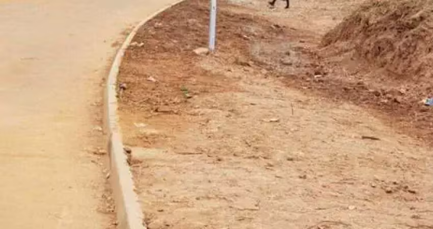 Terreno residencial com 621m² e área verde ? próximo ao sesi em santana de parnaiba