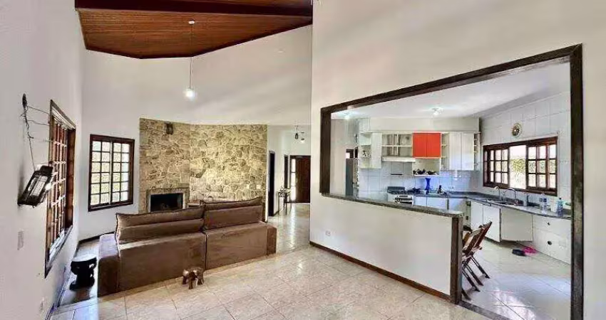 Casa 80% térrea no condomínio vila velha ? 3 suítes, 8 vagas, lote 1.546m² plano ? carapicuíba/sp