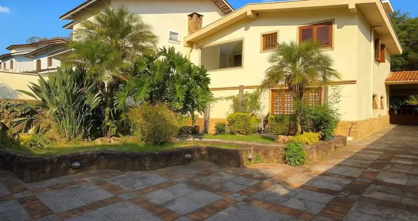 Casa impecável com 4 dorms, gourmet, escritório e vista para verde ? cotia/sp