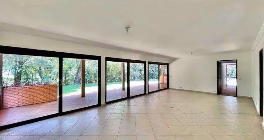 Casa ampla em condomínio ? 7 quartos, piscina e gourmet ? cotia/sp: r$ 1.100.000,00