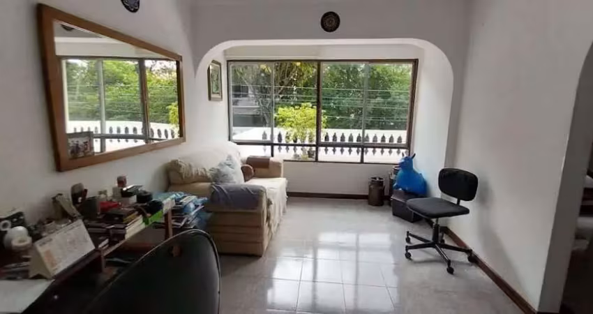 Espaço, privacidade e conforto: casa à venda com 4 dormitórios no parque continental!