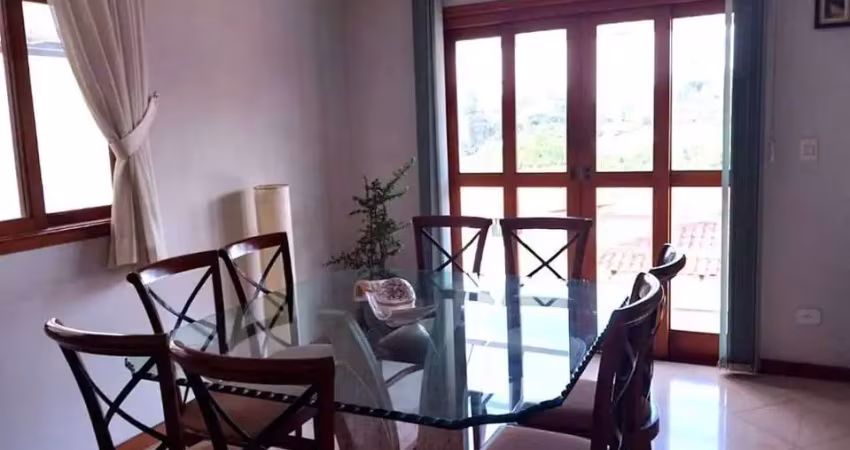 Casa de luxo à venda no jardim adalgisa | 4 suítes e área gourmet