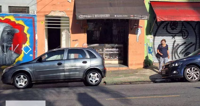 Casa com 3 quartos para alugar na Rua Muniz de Sousa, Aclimação, São Paulo