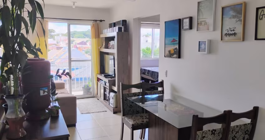Excelente apartamento semimobiliado em São José dos Pinhais.