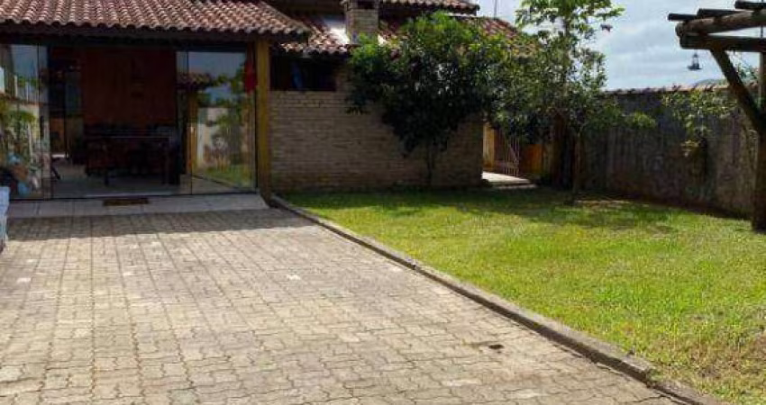 Casa com 3 dormitórios à venda, 200 m² por R$ 340.000,00 - Balneário Mar Azul - Ilha Comprida/SP