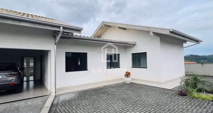 Casa com 3 quartos à venda no Badenfurt, Blumenau 