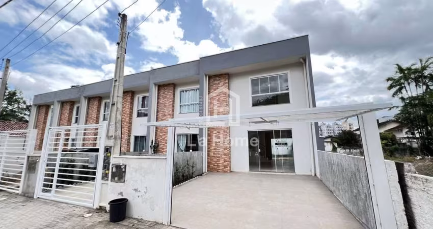 Casa com 3 quartos à venda no Velha, Blumenau 