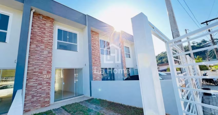 Casa com 2 quartos à venda no Velha, Blumenau 