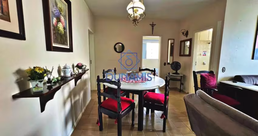 Apartamento com vista mar e vaga no prédio - uma quadra da praia