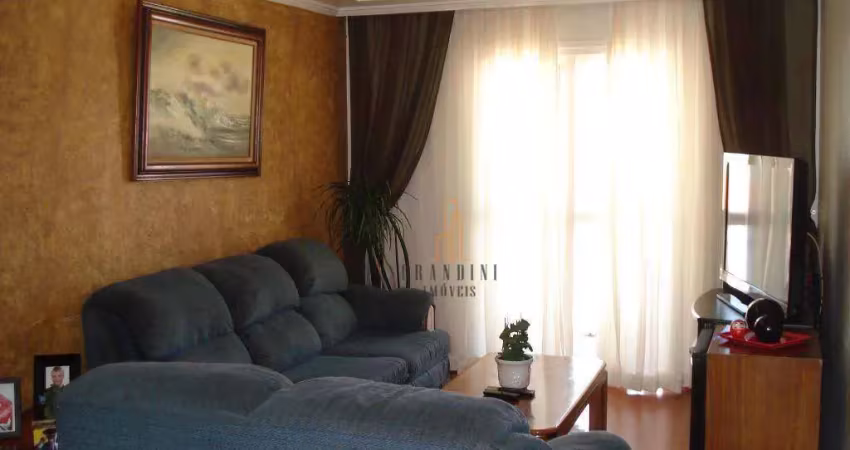 Cobertura com 3 dormitórios à venda, 107 m² por R$ 640.000