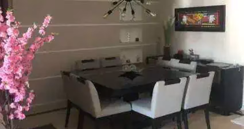 Maravilhoso apto em condomínio clube! 3 dorms, 2 suítes, 4 vagas!