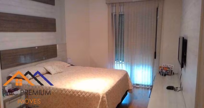 Magnífico Sobrado Alto Padrão! 4 suítes, 6 vagas!