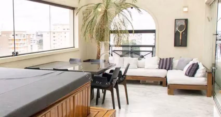 Cobertura em excelente localização no Campo Belo