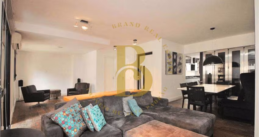 Apartamento espaçoso, com linda varanda e vista permanente, localizada no Jardim Paulista.