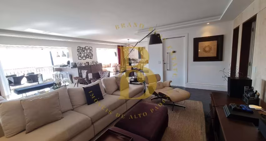 Apartamento com 212 m², 3 quartos sendo 3 suítes à venda no bairro Vila Nova Conceição.