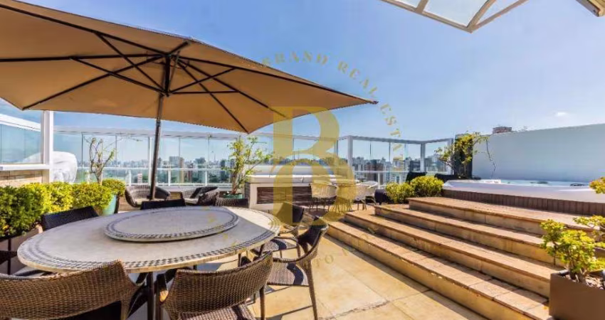 Cobertura duplex de  307 m², 5 suítes, 5 vagas próximo Arena Sport Club Ibirapuera