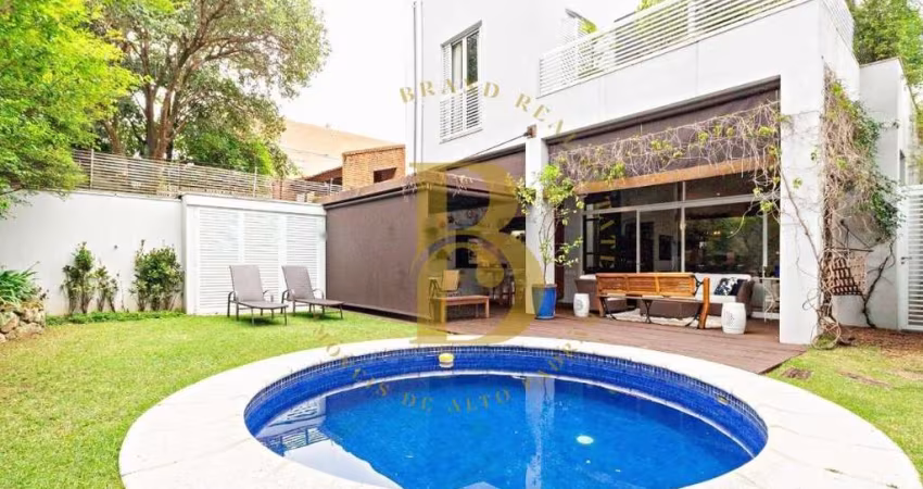 Casa com 541 m², 4 quartos sendo 4 suítes à venda no bairro Jardim Paulistano.