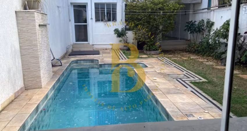 Casa com 300 m², 3 quartos sendo 3 suítes à venda no bairro Planalto Paulista.