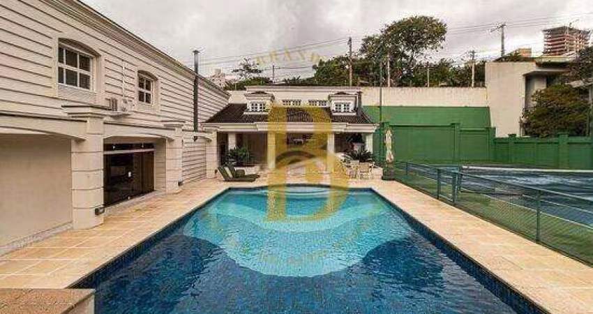 Casa com 562 m², 3 quartos sendo 3 suítes à venda no bairro Alto de Pinheiros.
