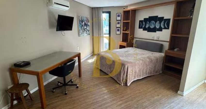 Apartamento reformado e mobiliado com 35.44 m², 1 quarto sendo 1 suíte à venda no bairro Vila Nova Conceição.