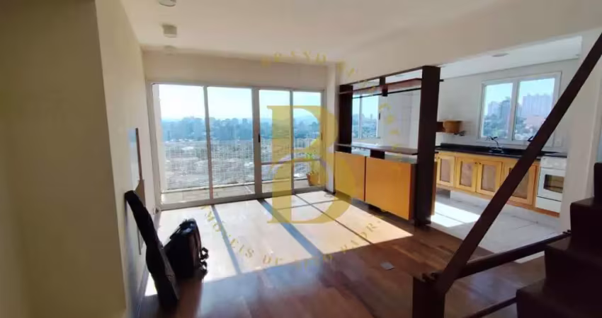 Loft triplex com 260 m² , 2 quartos sendo 2 suítes à venda no bairro Alto de Pinheiros.