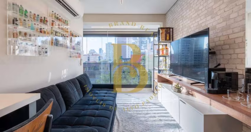 Apartamento de 42m² com vaga a 500m do Metrô Ana Rosa, perto da ESPM e Belas Artes