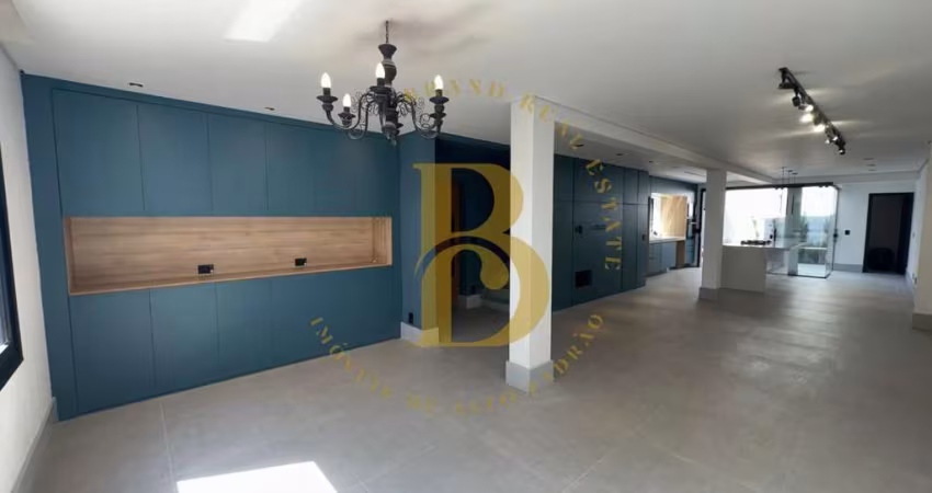 Casa com 310 m², 7 quartos sendo 3 suítes à venda no bairro Campo Belo.