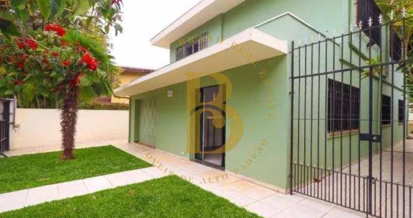Casa de vila com 277 m², 4 quartos sendo 1 suíte à venda no bairro Jardim Marajoara.