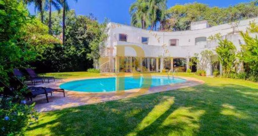Casa com 521 m², 4 quartos sendo 2 suítes à venda no bairro Alto de Pinheiros.